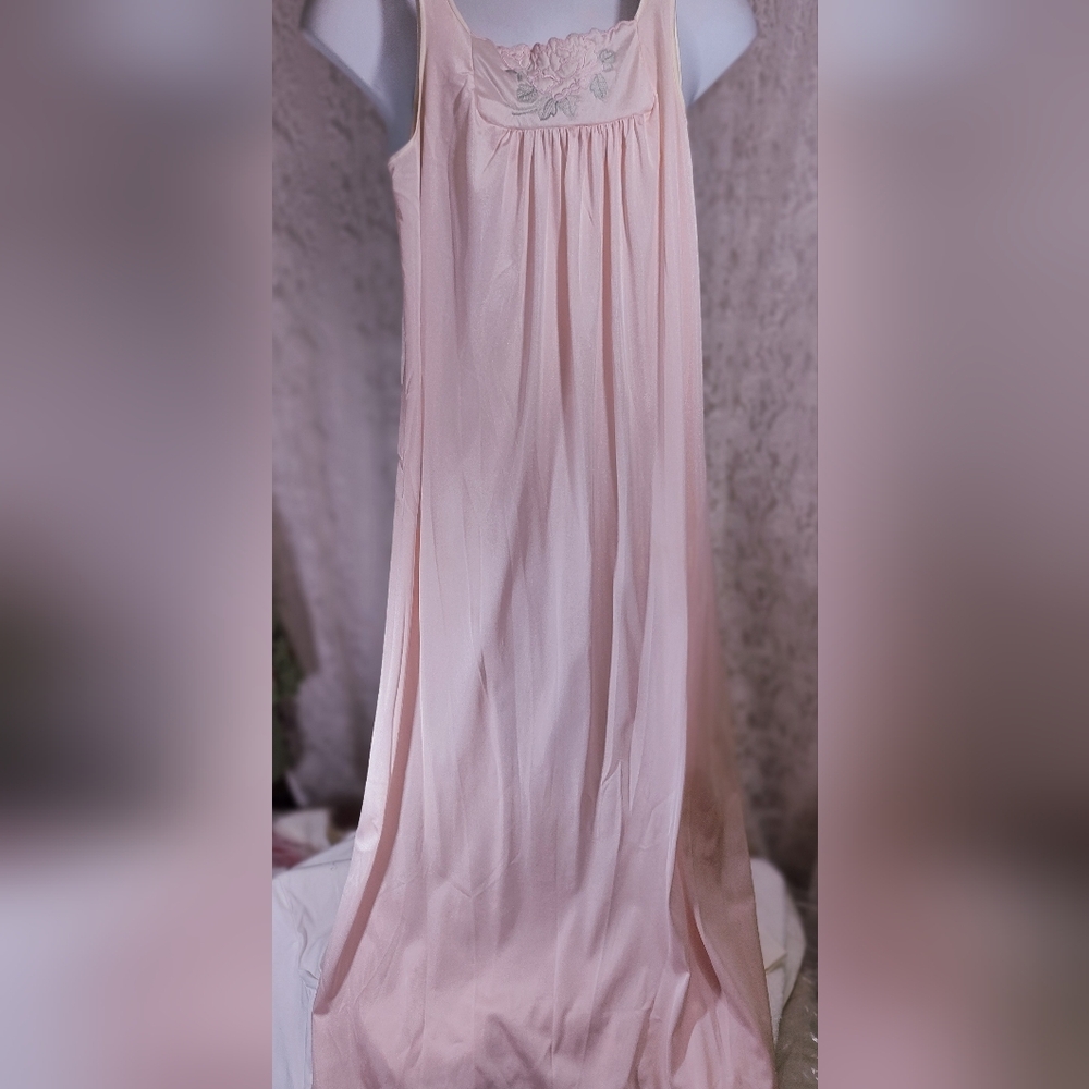 Vasserette Long Pink Nightgown